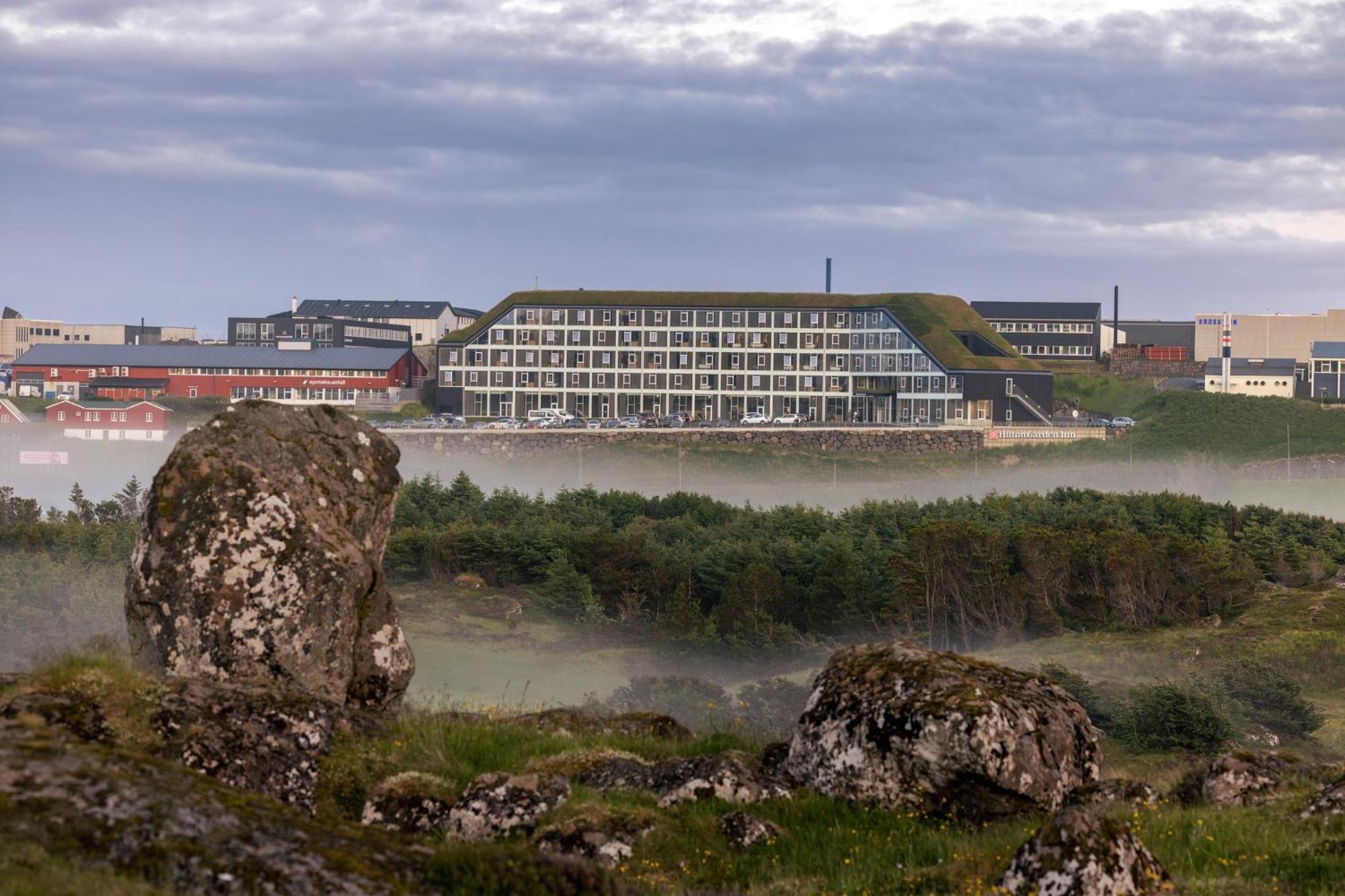 Hilton Garden Inn Faroe Islands Торсхавн Экстерьер фото