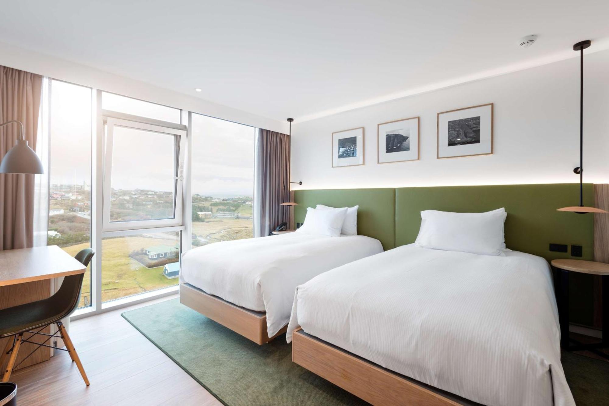 Hilton Garden Inn Faroe Islands Торсхавн Экстерьер фото