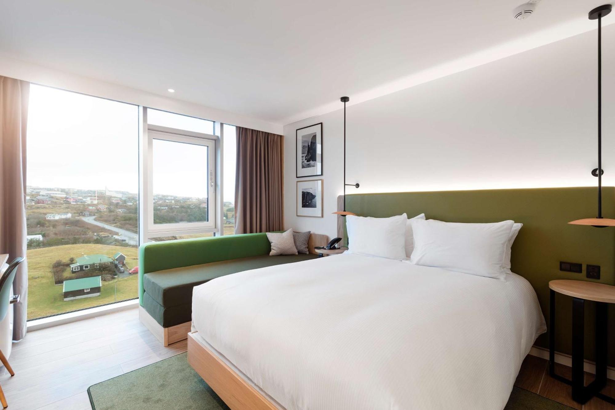 Hilton Garden Inn Faroe Islands Торсхавн Экстерьер фото