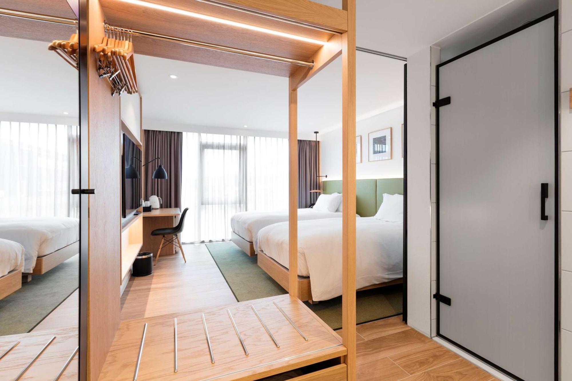 Hilton Garden Inn Faroe Islands Торсхавн Экстерьер фото
