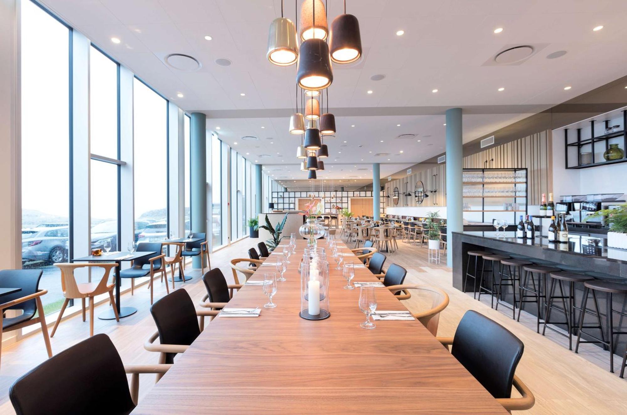 Hilton Garden Inn Faroe Islands Торсхавн Экстерьер фото